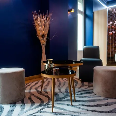 Le Voluptueux - Sauna - Jacuzzi - Centre-ville Apartment Angers