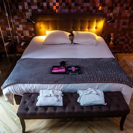 Le Voluptueux - Sauna - Jacuzzi - Centre-ville * Анже