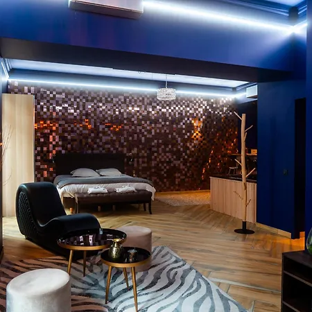 Le Voluptueux - Sauna - Jacuzzi - Centre-ville Апартаменты *