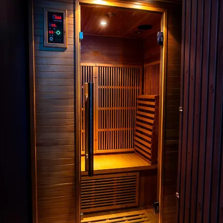 Апартаменты Le Voluptueux - Sauna - Jacuzzi - Centre-ville