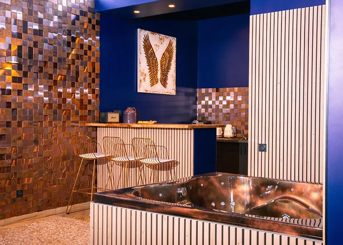 Le Voluptueux - Sauna - Jacuzzi - Centre-ville Анже