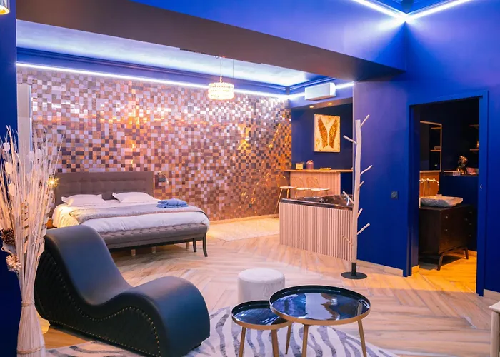 Daire Le Voluptueux - Sauna - Jacuzzi - Centre-ville *