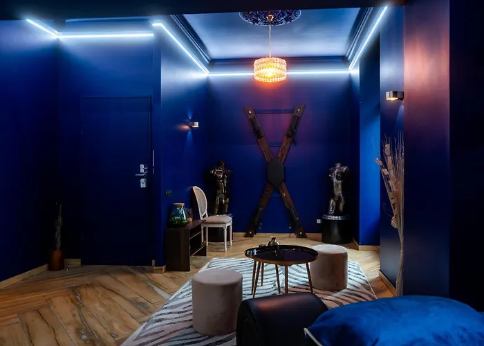 Апартаменты Le Voluptueux - Sauna - Jacuzzi - Centre-ville *